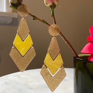 Super cute earrings